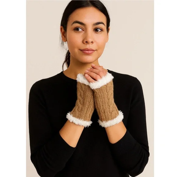 NWOT Mukluks Arm Warmers Knitted Fingerless Gloves - Picture 2 of 5